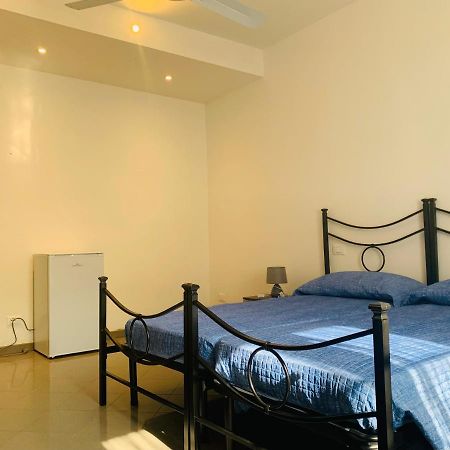 La Chiocciola Bed & Breakfast Sale Bagian luar foto